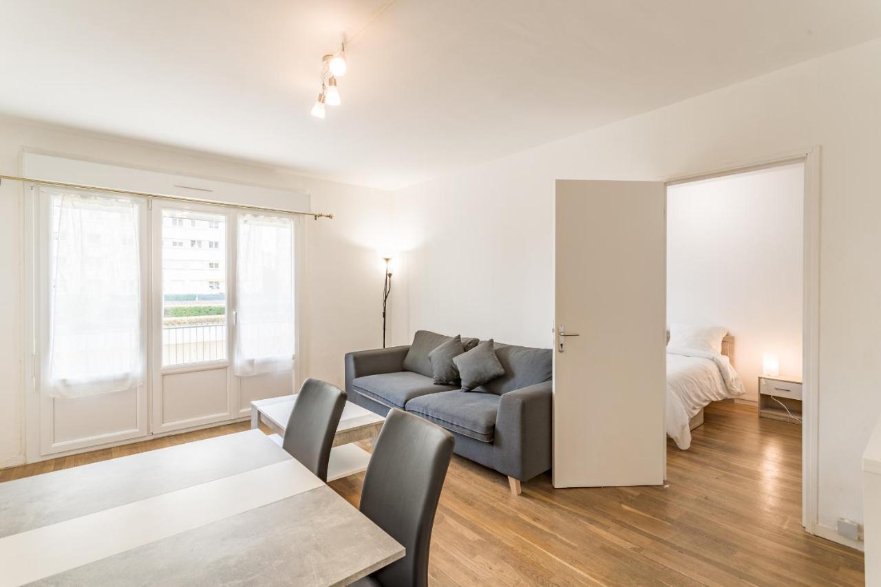 Spacieux Appartement - 6 Personnes - Parking Gratuit Saint-André-les-Vergers エクステリア 写真